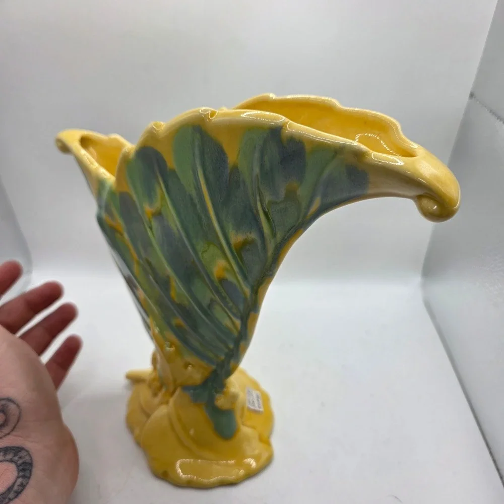 Vintage Royal Haeger Royal Hickman Yellow Drip Glaze Fan Leaf Vase 1940s USA